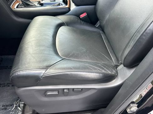 Used 2023 Nissan Armada SL w/ Captain's Chairs Package AWD/4WD image 10