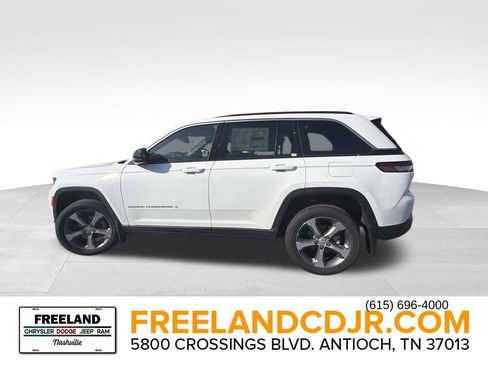 New 2026 Jeep Grand Cherokee Limited w/ Luxury Tech Group II AWD/4WD image 6