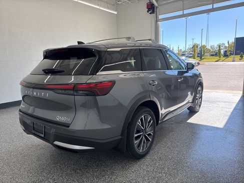 Certified 2026 INFINITI QX60 Luxe w/ Cargo Package AWD/4WD image 4