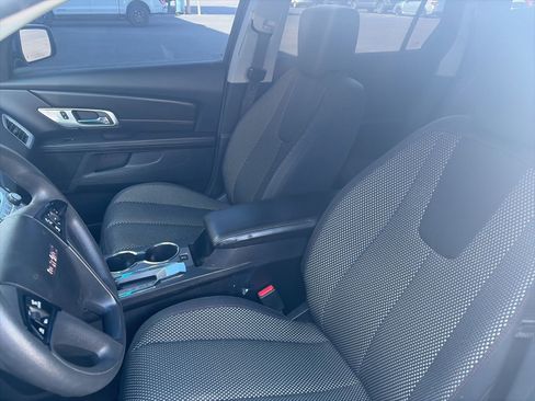 Used 2017 GMC Terrain SLE FWD image 9