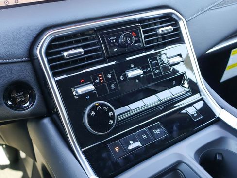 New 2026 Nissan Armada SL image 13