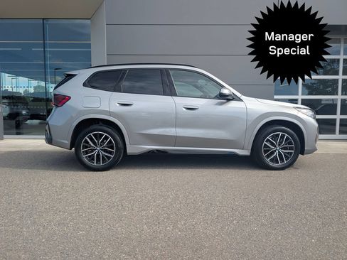 Used 2026 BMW X1 xDrive28i AWD/4WD image 8
