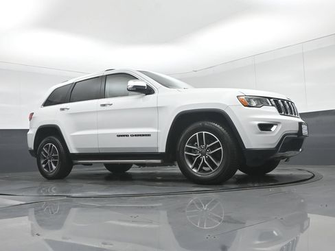 Used 2020 Jeep Grand Cherokee Limited w/ Luxury Group II AWD/4WD image 56