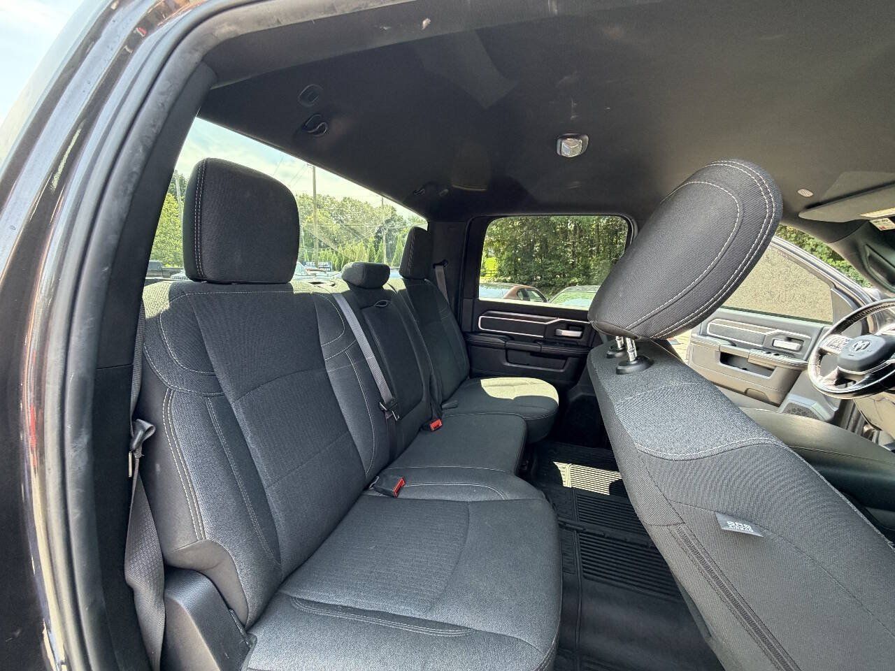Used 2020 RAM 2500 Big Horn w/ Night Edition AWD/4WD image 17
