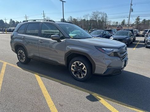 New 2026 Subaru Forester Premium AWD/4WD image 3
