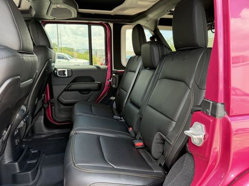 Used 2024 Jeep Wrangler Unlimited Rubicon 392 AWD/4WD image 18