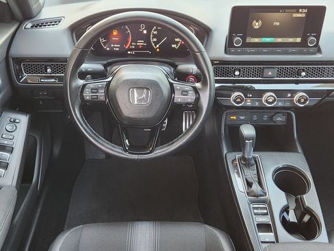Used 2025 Honda Civic Sport image 25