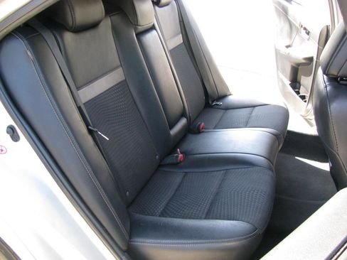 Used 2012 Toyota Camry SE FWD image 15