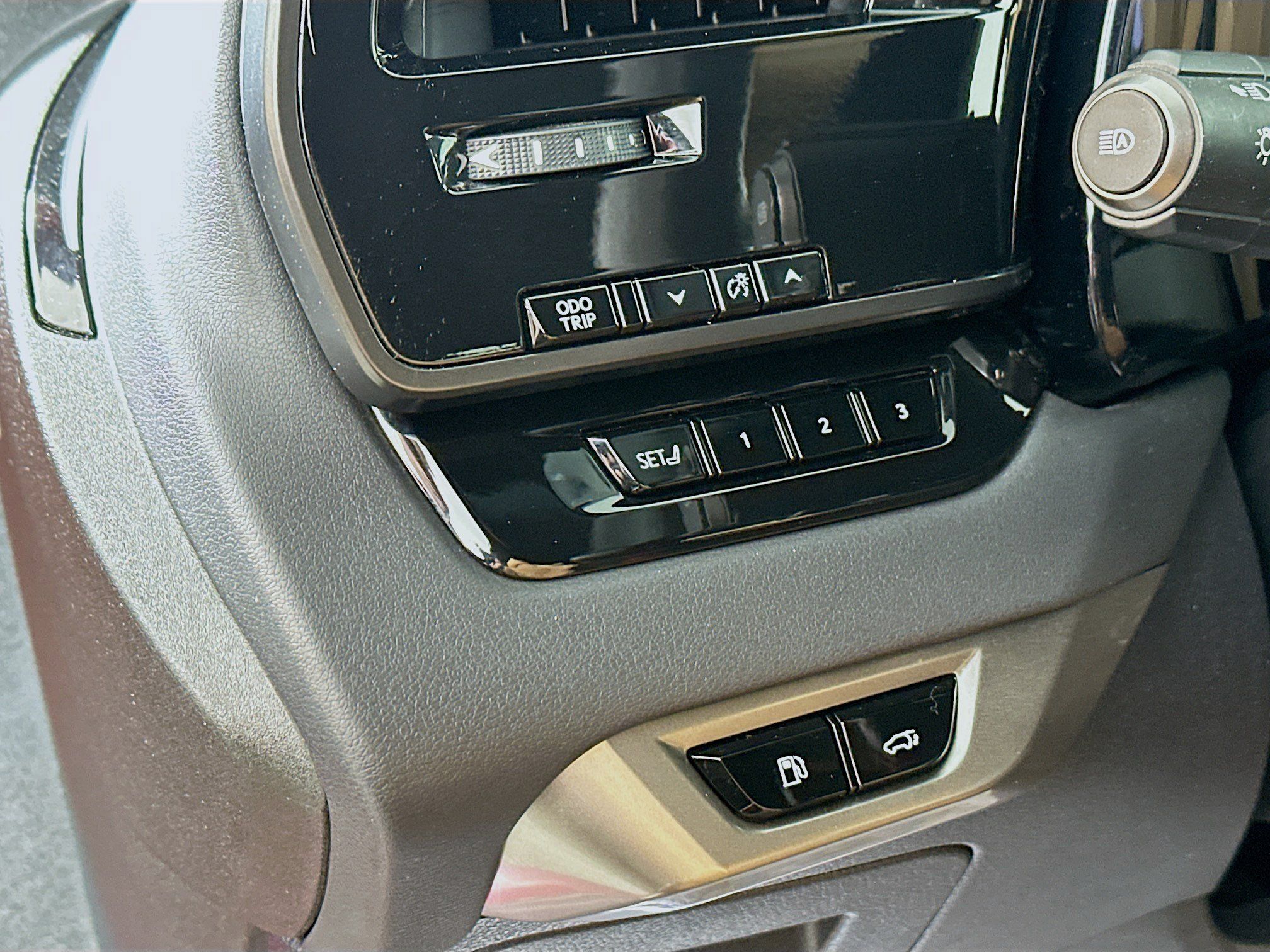 Used 2023 Lexus RX 350 Premium Plus w/ Accessory Package (A2) AWD/4WD image 10