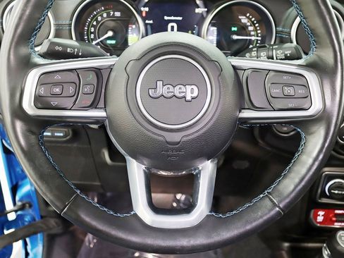 Used 2022 Jeep Wrangler Unlimited Rubicon 4xe w/ Cold Weather Group image 18