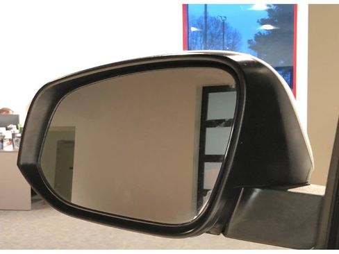 Used 2018 Toyota 4Runner SR5 Premium image 32