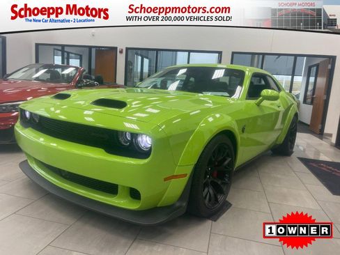 Used 2023 Dodge Challenger SRT Hellcat image 1