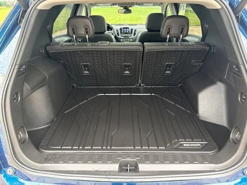 Used 2020 Chevrolet Equinox Premier AWD/4WD image 17