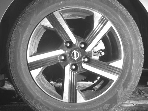 Used 2025 Nissan Sentra SV image 14