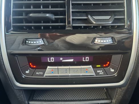Used 2025 BMW X5 sDrive40i w/ Climate Comfort Package RWD image 41