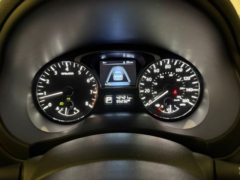 Used 2015 Nissan Altima 3.5 SL FWD image 21