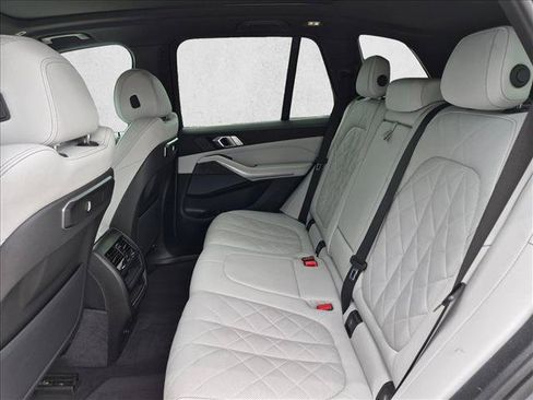 Used 2024 BMW X5 sDrive40i w/ Premium Package RWD image 20