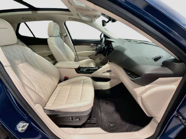 Used 2023 Buick Envision Avenir AWD/4WD image 25
