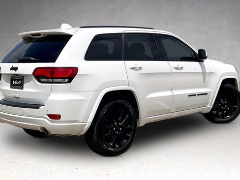 Used 2019 Jeep Grand Cherokee Altitude RWD image 20