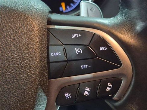 Used 2017 Jeep Grand Cherokee Summit w/ Platinum Series Group RWD image 13