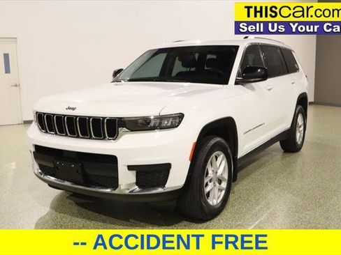 Used 2022 Jeep Grand Cherokee L Laredo w/ Luxury Tech Group I RWD image 4