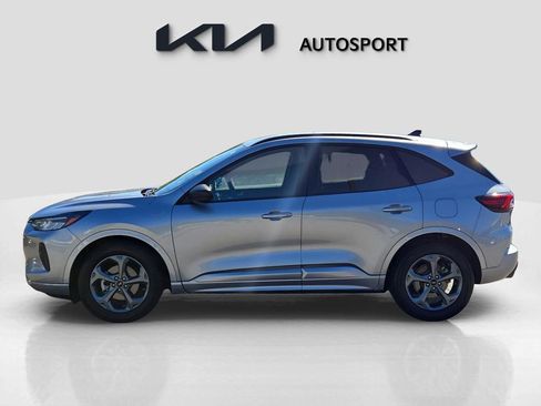 Used 2024 Ford Escape ST-Line image 13