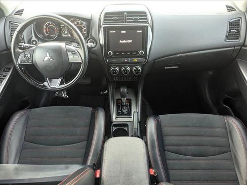 Used 2024 Mitsubishi Outlander Sport AWD image 16