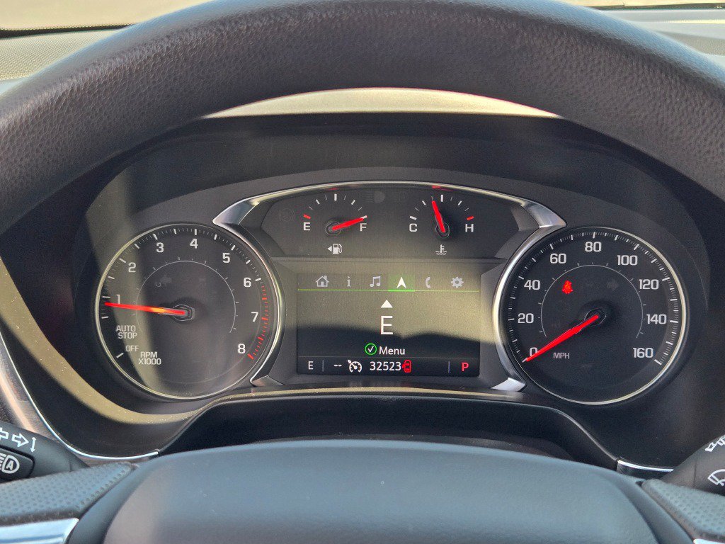 Certified 2025 Chevrolet Blazer LT FWD image 32