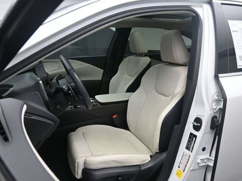 Used 2023 Lexus RX 350 FWD w/ Cold Area Package image 16