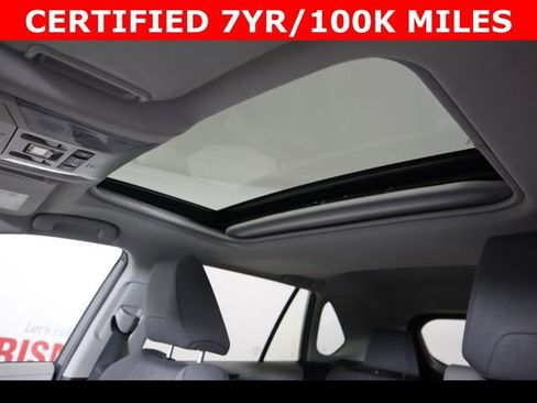 Used 2022 Toyota RAV4 XLE w/ Convenience Package AWD/4WD image 30