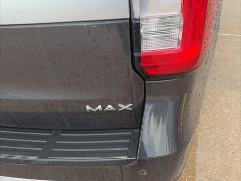 Used 2022 Ford Expedition Max XLT RWD image 8
