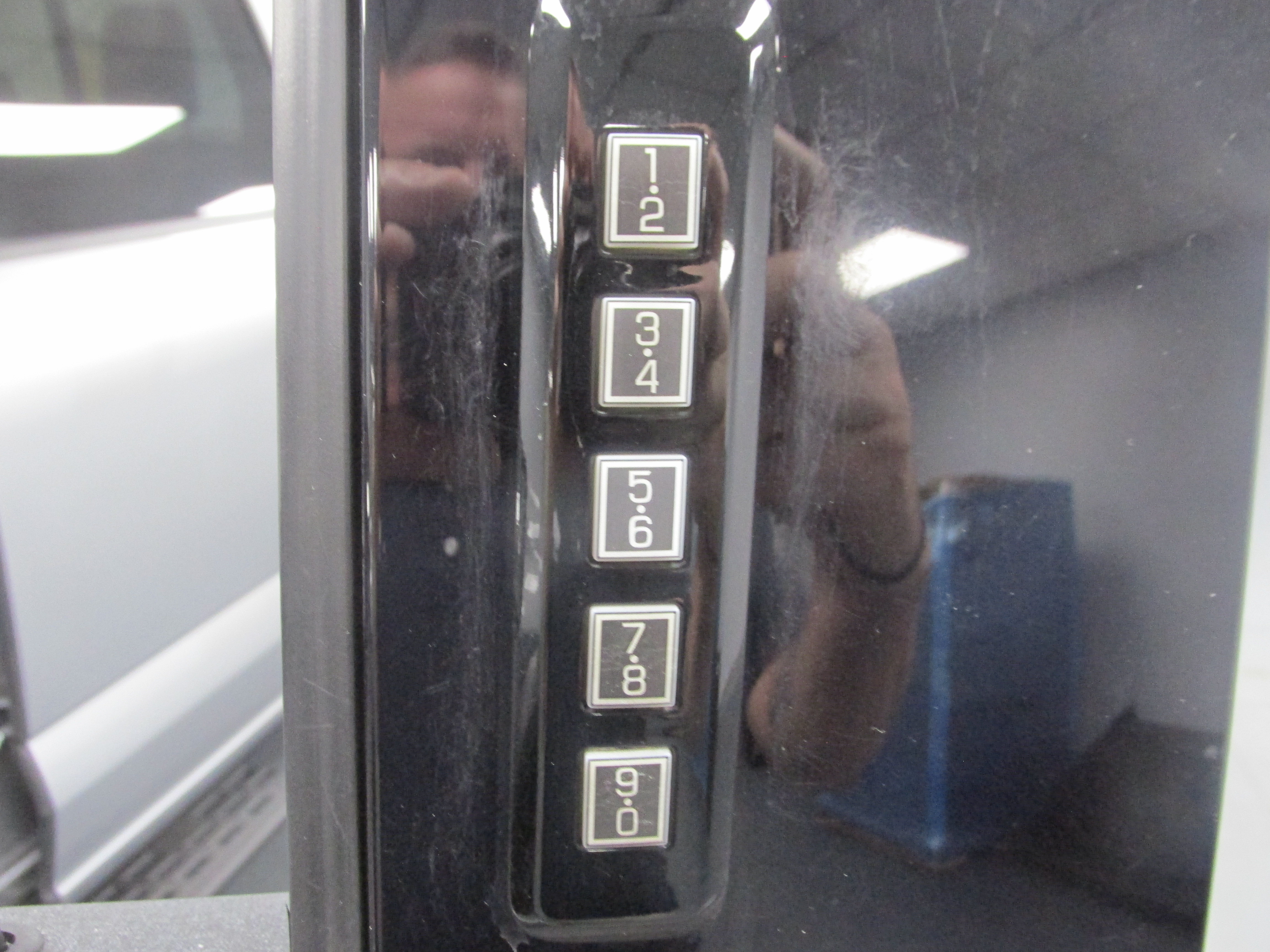 Used 2023 Ford F150 Raptor AWD/4WD image 17