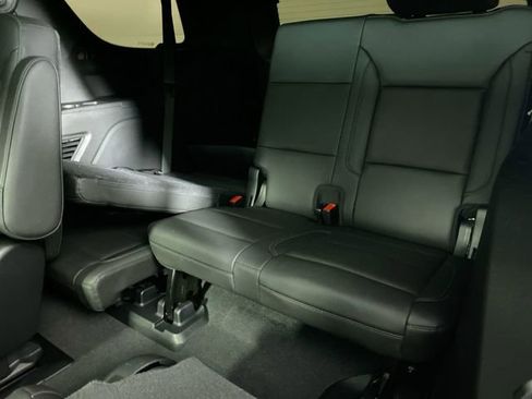 Used 2021 Chevrolet Tahoe Z71 image 22