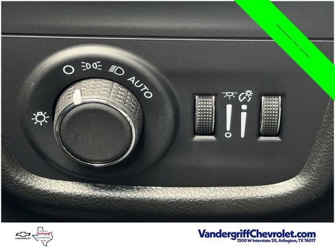 Used 2025 Jeep Grand Cherokee Laredo X RWD image 21