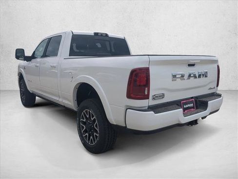 New 2026 RAM 2500 Limited AWD/4WD image 9