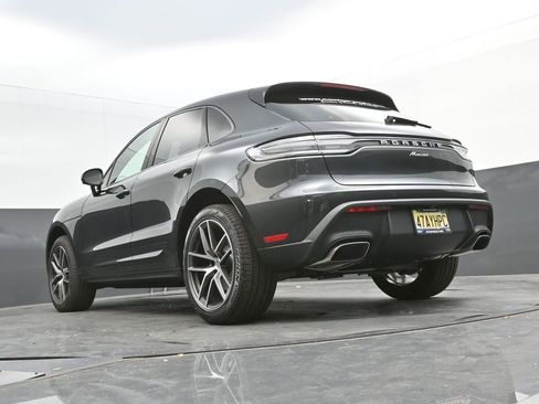 New 2025 Porsche Macan image 38