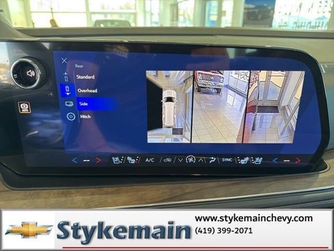 New 2026 Chevrolet Suburban High Country image 43