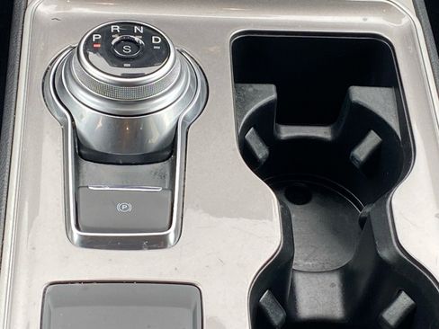 Certified 2024 Ford Edge SEL image 11