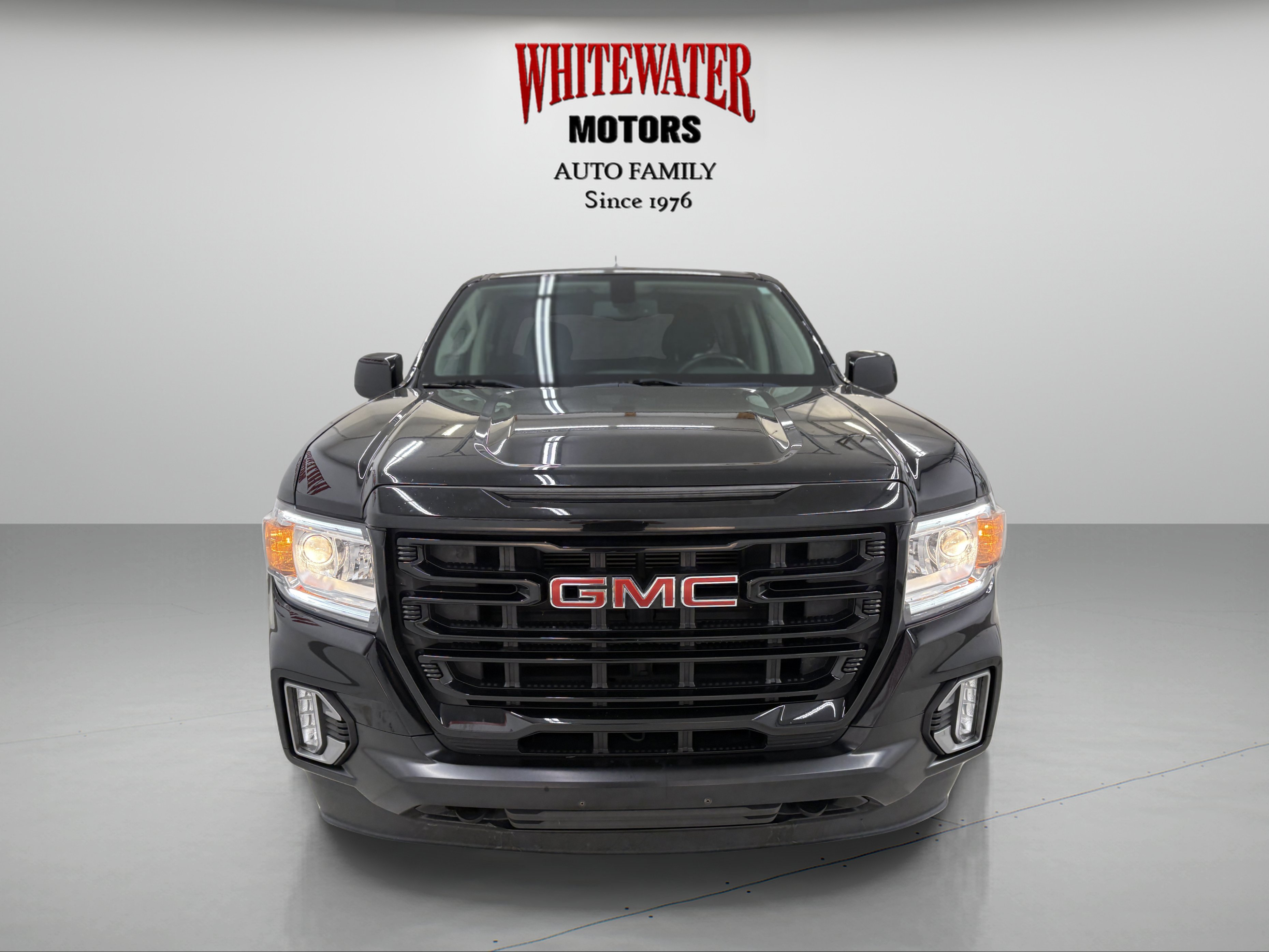 Used 2022 GMC Canyon Elevation w/ Elevation Premium Package AWD/4WD image 6