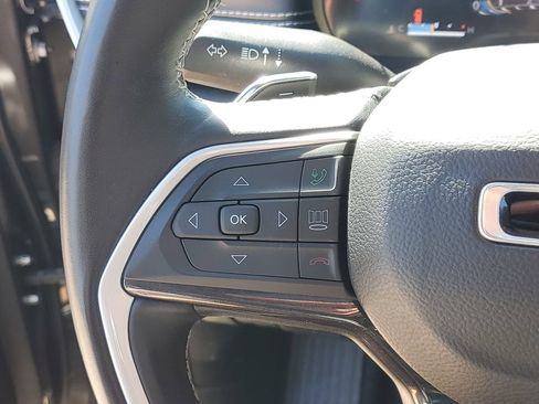 Used 2022 Jeep Grand Cherokee L Laredo AWD/4WD image 26