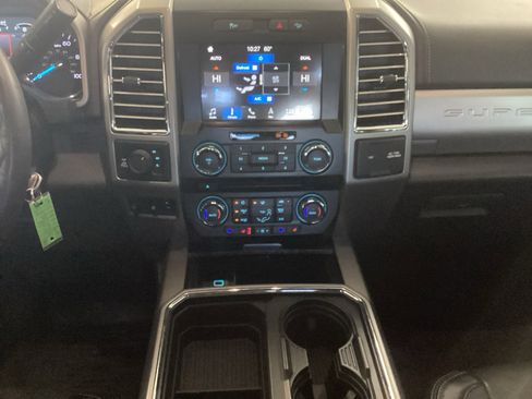 Used 2017 Ford F250 Lariat w/ Chrome Package AWD/4WD image 11