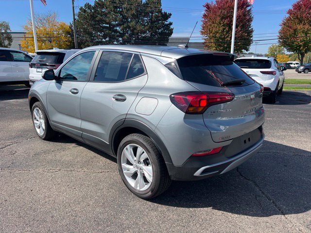 Used 2024 Buick Encore GX Preferred AWD/4WD image 7