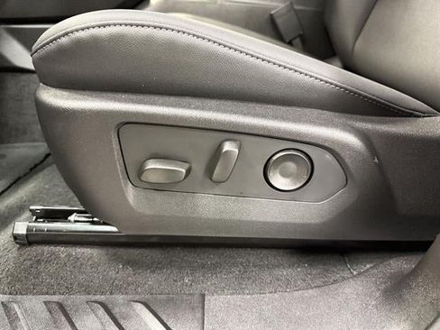New 2026 GMC Canyon Elevation w/ Convenience Package AWD/4WD image 24