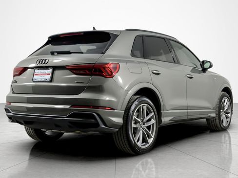 Used 2025 Audi Q3 2.0T Premium w/ Convenience Package AWD/4WD image 5