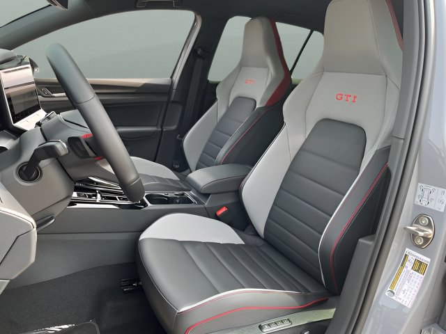 New 2026 Volkswagen GTI SE FWD image 12