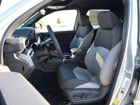 New 2025 Toyota Tacoma TRD Off-Road image 7