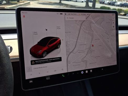 Used 2023 Tesla Model Y Long Range AWD/4WD image 17