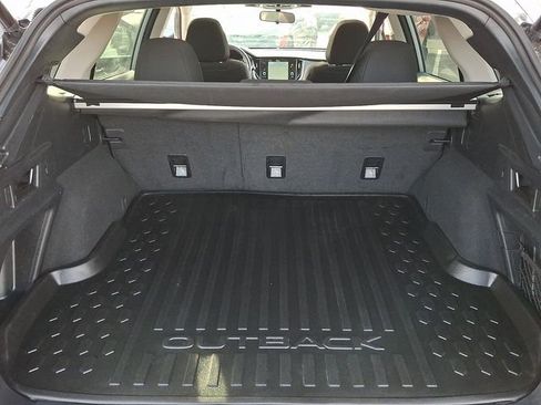 Certified 2025 Subaru Outback Premium image 28