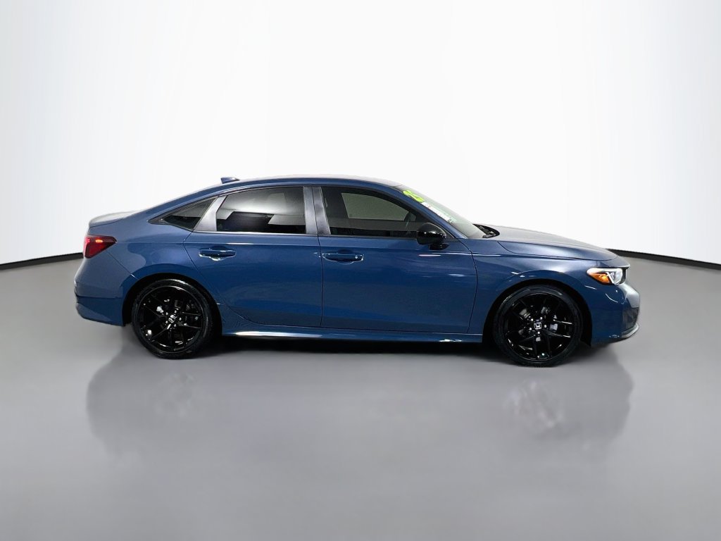 Used 2025 Honda Civic Sport image 2