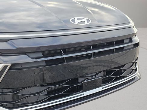 New 2026 Hyundai Sonata SEL FWD image 9